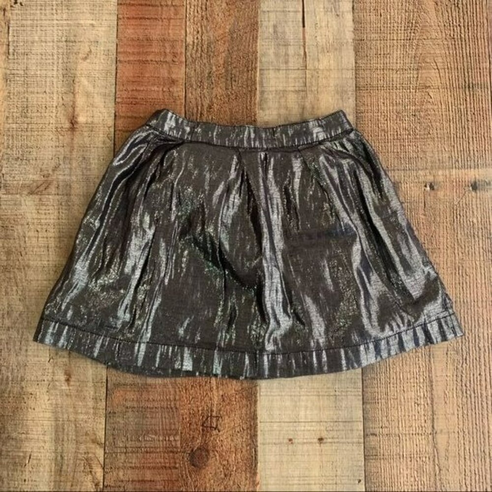 Gap girls size 4 iridescent silver gray skirt